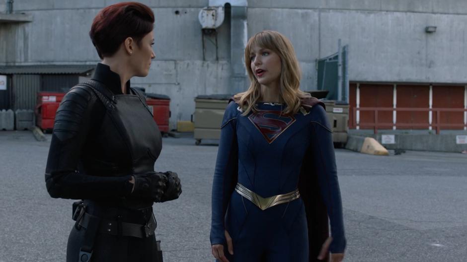 Kara tells Alex that she has to get back to work to finish the story.