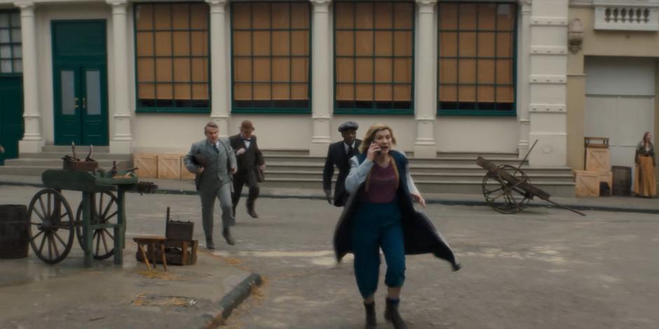 The Doctor calls Yaz to warn her while racing to Tesla's lab with Graham, Thomas Edison, and Ryan.