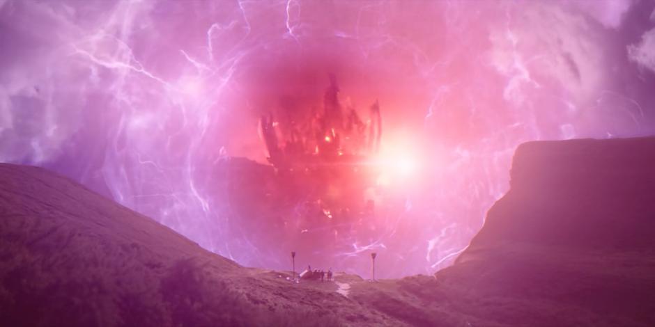 The Boundary opens further to reveal a view of ruined Gallifrey.
