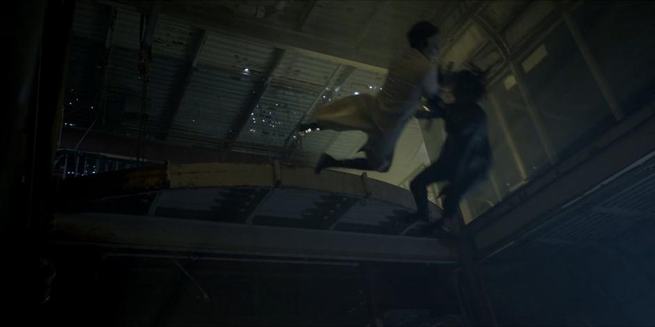 Circe and Ryan fall from the second floor.