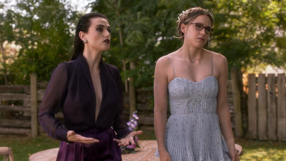 Lena talks to Kara about how she learned to live her best life.