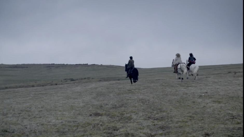 Amy, River, and the Doctor ride towards Stonehenge.