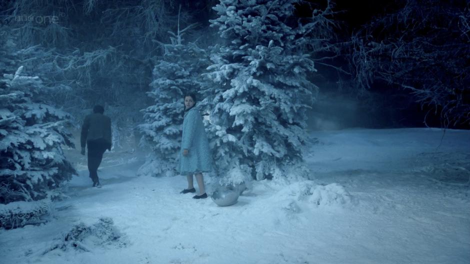 The Doctor begins to follow Cyril's tracks while Lily is worried about venturing far from the entrance to the woods.