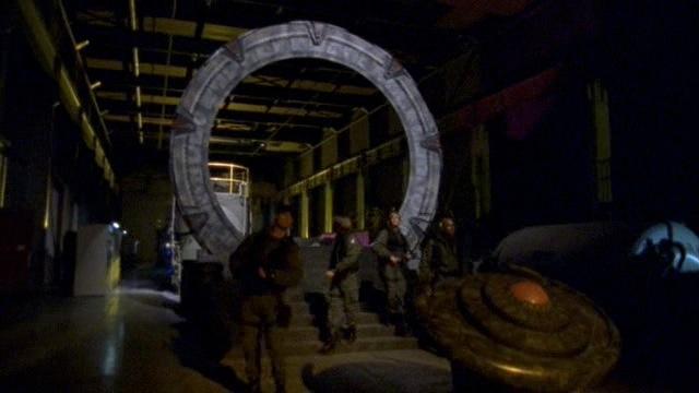 SG-1 begins to explore their new environment.