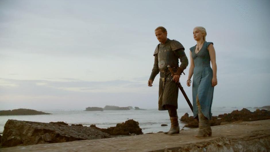 Daenerys and Ser Jorah walk down the pier while talking about the Unsullied.