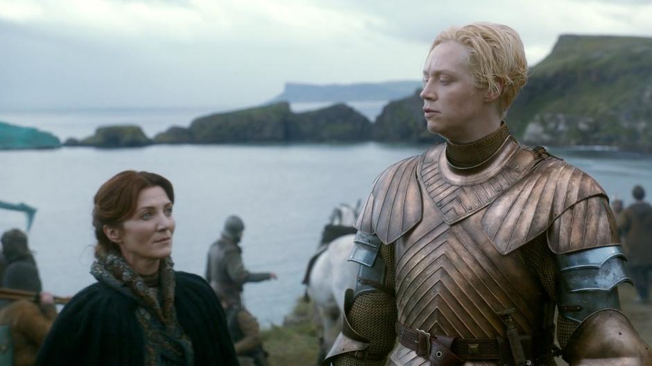 Brienne chats with Catelyn after the tournament.