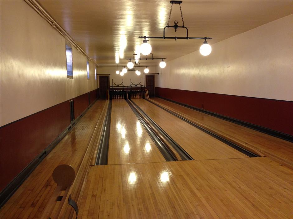 Greystone bowling alley