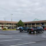 Photograph of Astoria Riverwalk Inn.