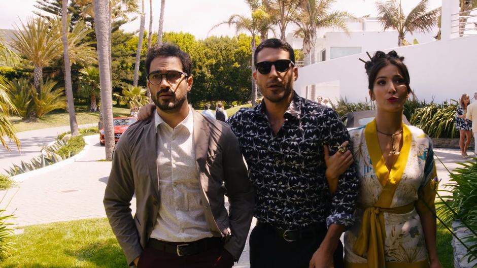 Hernando, Lito, and Dani psych themselves up to entering their first Hollywood party.