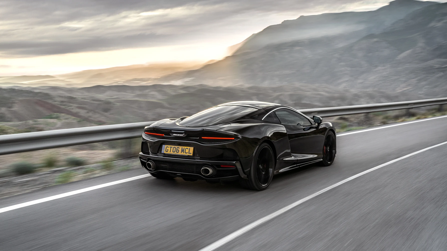 McLaren GT Photos Gallery