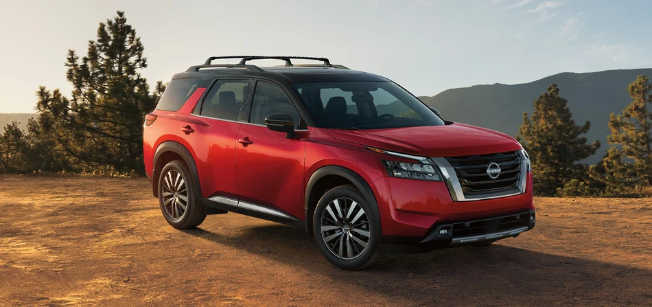 2023 Nissan Pathfinder Platinum Special Vehicle Offer in Danvers, MA 2023 Nissan Pathfinder Platinum Lifestyle Image