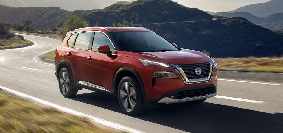 2023 Nissan Rogue Platinum AWD Special Vehicle Offer in Danvers, MA 2023 Nissan Rogue Platinum AWD Lifestyle Image