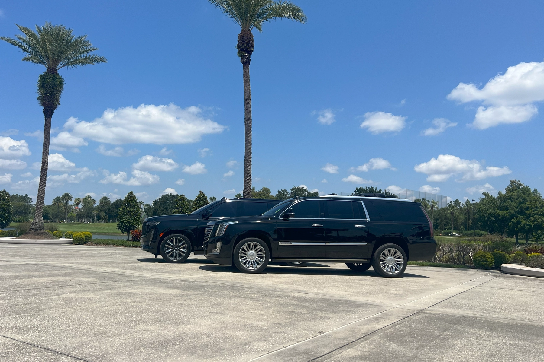 6 Passenger Luxury SUV · Orlando Airport to Disney