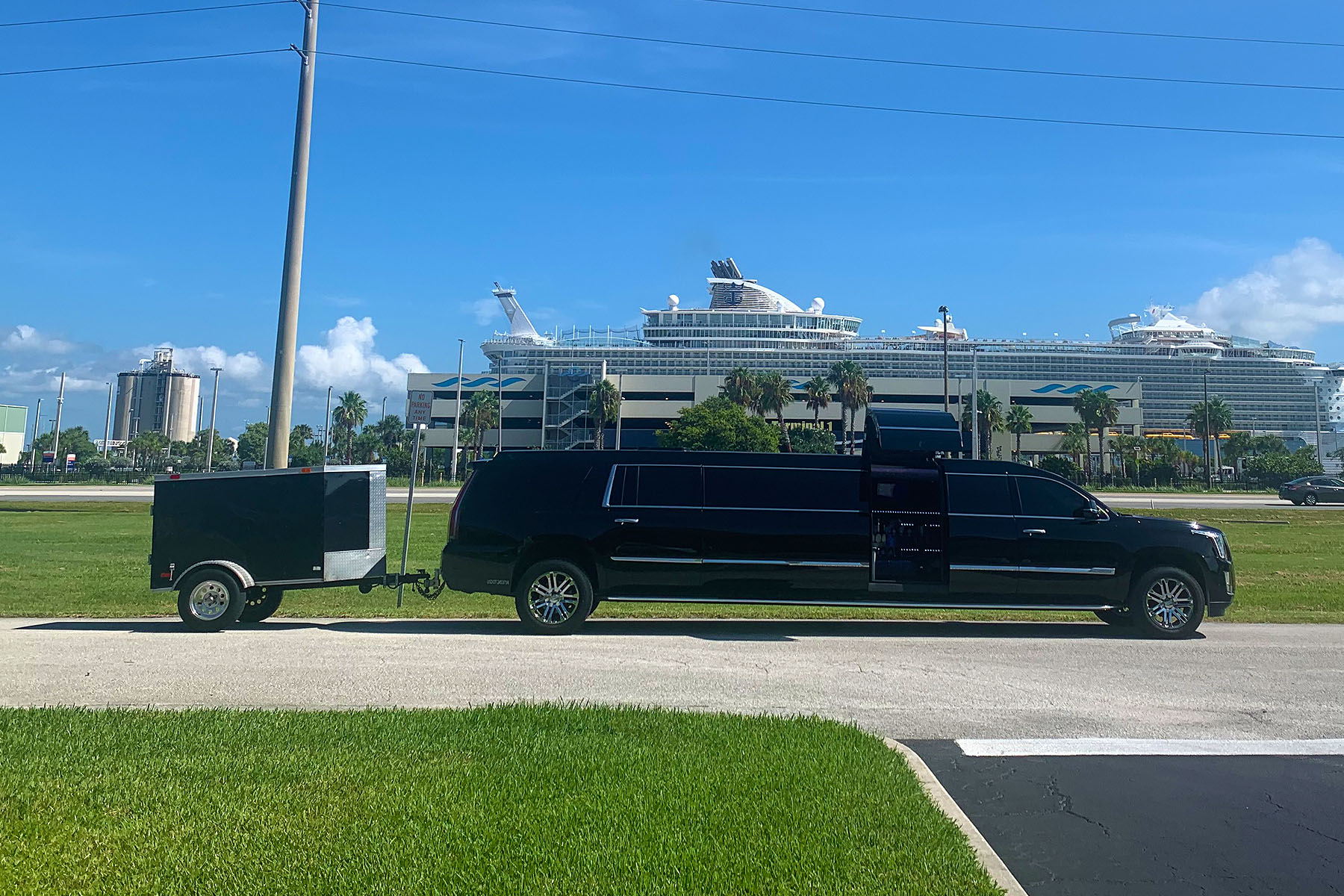 13 SUV Limousine · Orlando Airport to Port Canaveral