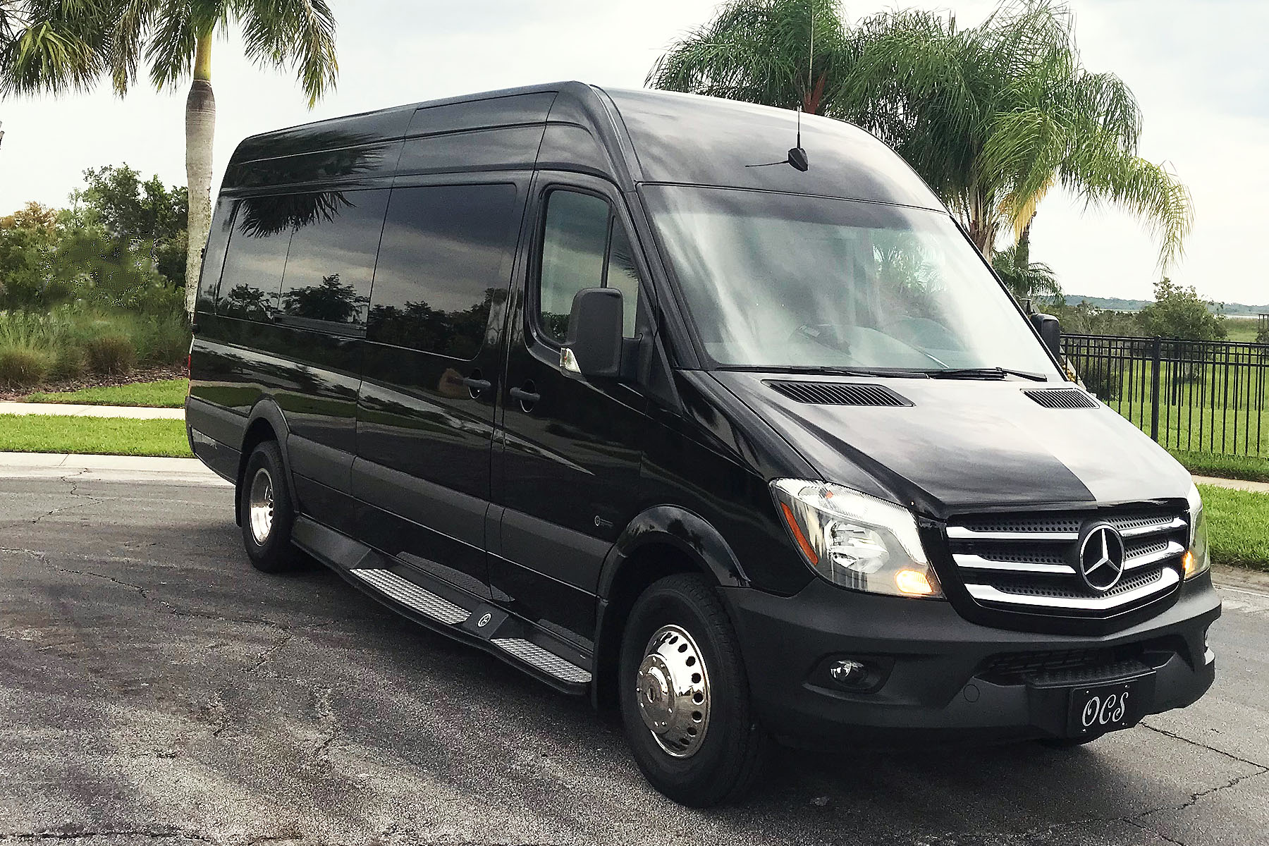 14 Passenger Executive Sprinter · Orlando Airport to Disney