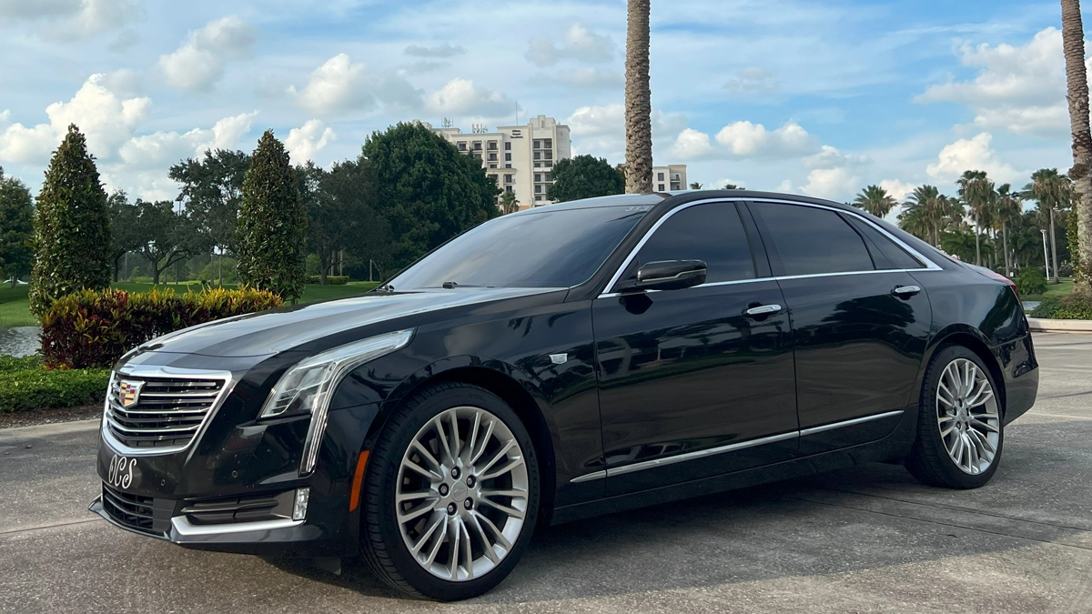 4 Passenger Luxury Sedan - Orlando Airport to Disney