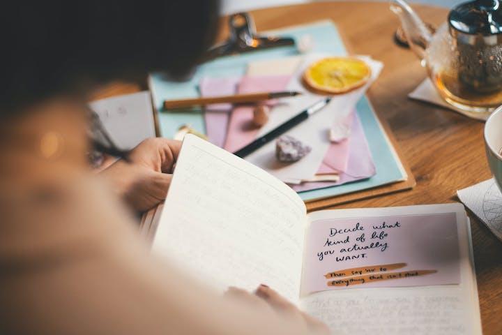 10 Quick Journaling Power Prompts to Calm Your… | Spirituality+Health