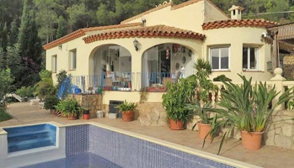 Villa For Sale in Alcalalí-MPA160082A