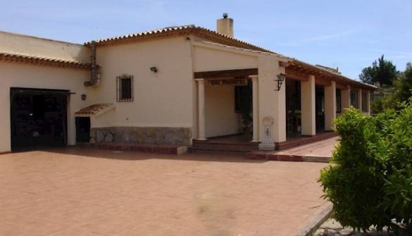 Villa For Sale in Alcalalí-MPA17022