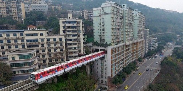 El tren, en la puerta de casa