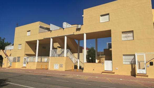 Duplex in Alcázares, Los, for sale