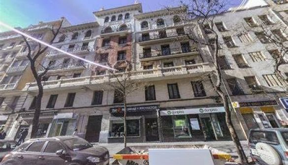 Flat in Madrid, chamberi, for sale