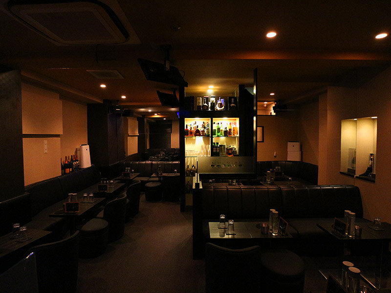 東京_新橋_Club Imperial(インペリアル)_黒服求人_左