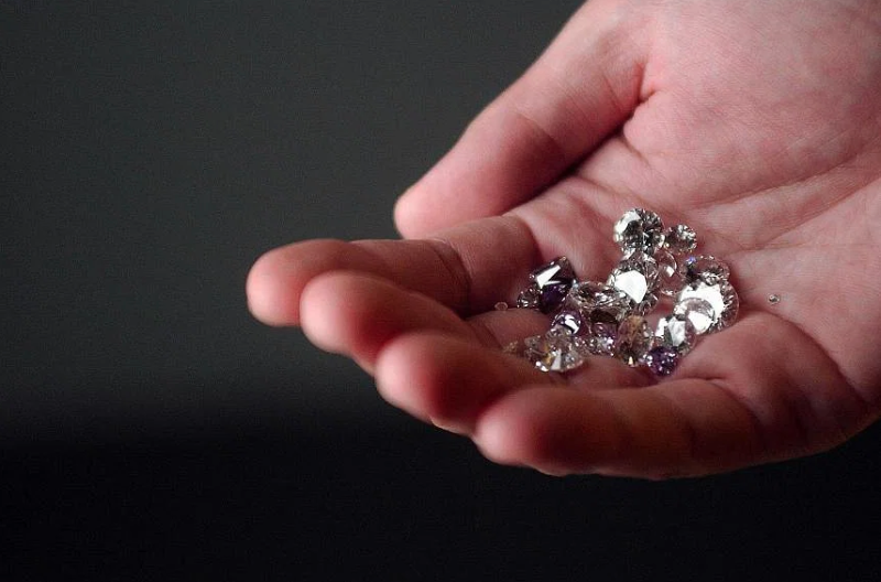 S’pore maker of lab-grown diamonds wins seven-year court battle against De Beers firm 