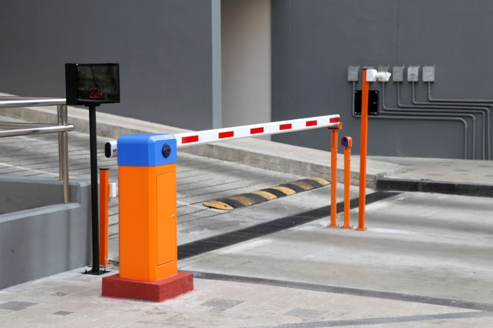 Barrier tự động của hệ thống bãi giữ xe thông minh