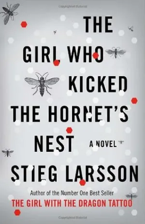 The Girl Who Kicked the Hornet's Nest Cover