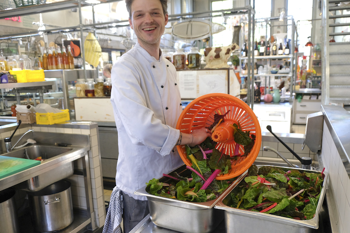 Souschef Barry met de snijbietenoogst
