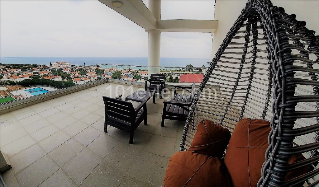 Luxury Residence with amazing sea views only 200 meters to the beach