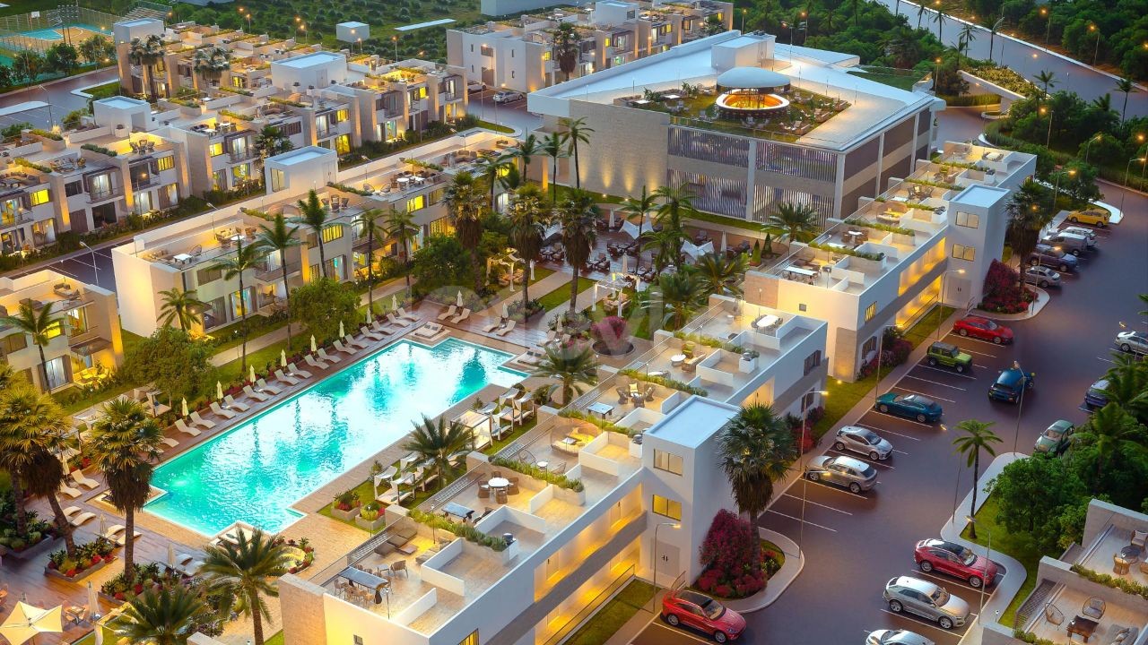 Kuzey Kıbrıs İskele Long Beach'in kalbinde Dolce Vita sizi çağırıyor! Long Beach'e tatlı hayat getiriyoruz!