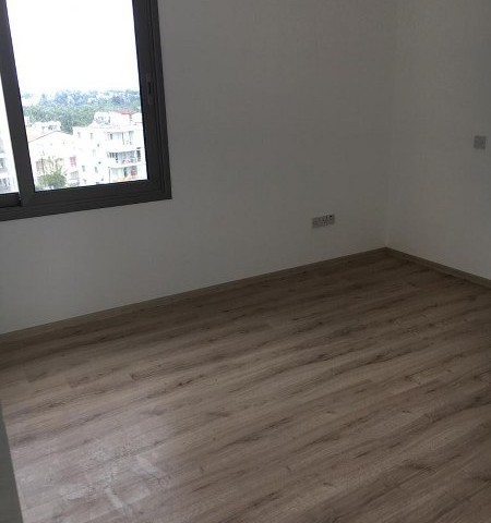 GİRNE'DE SATILIK 3+1 YENİ DAİRE