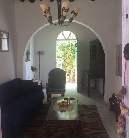 Detached House To Rent in Bellapais, Kyrenia