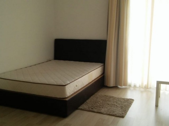 GİRNE MERKEZDE KİRALIK EŞYALI 3+1 PENTHOUSE 