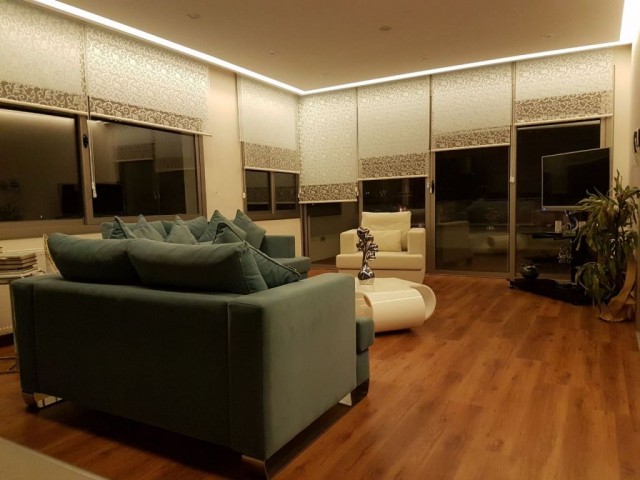 Penthouse Kaufen in Girne Merkez, Kyrenia