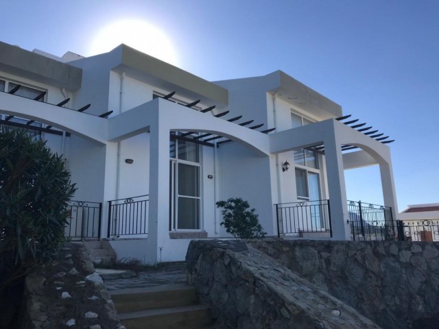 Flat For Sale in Çatalköy, Kyrenia