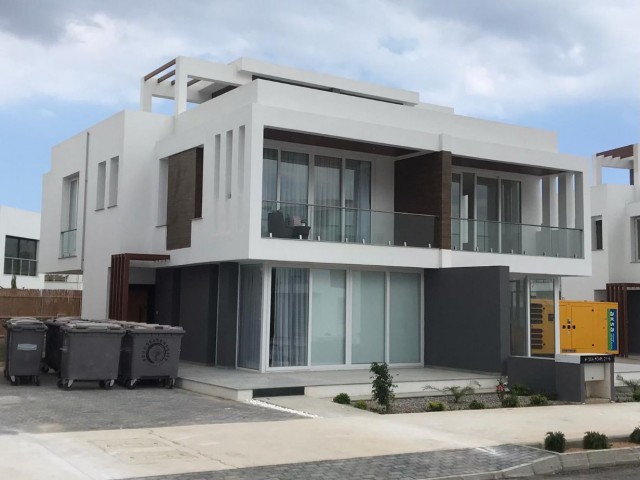 Вилла Твин Продается in Alsancak, Кирения