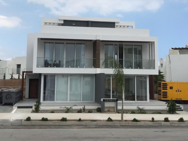 Вилла Твин Продается in Alsancak, Кирения