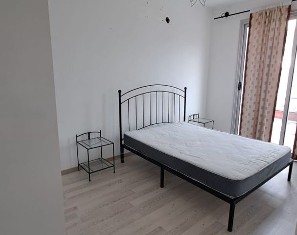 GİRNE ÇATALKÖY'DE SATILIK 1+1 DAİRE