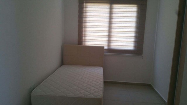 Girne merkezde satılık 2+1 deniz manzaralı daire