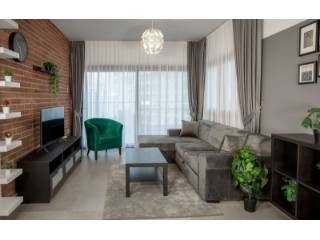 Fully Furnished Luxury 2+2 Apartment in Caesar Blue!