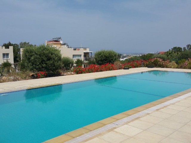 2+1 FURNISHED APARTMENT FOR SALE IN KYRENIA EDREMIT ** 