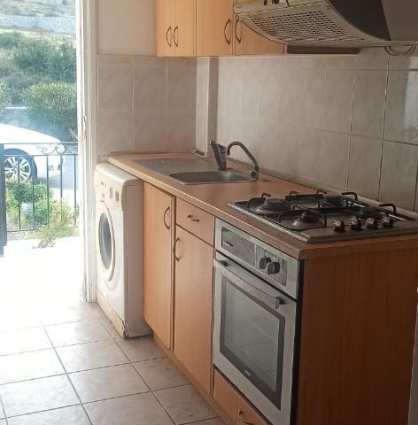 ÇATALKÖY'DE HAVUZLU SİTE İÇİ 1+1 SATILIK DAİRE