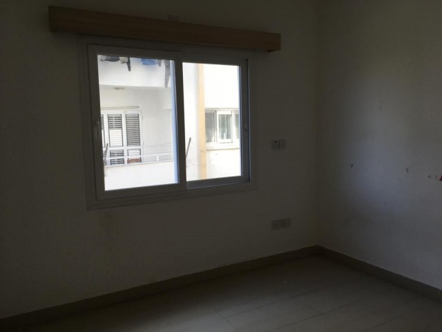 Flat To Rent in Girne Merkez, Kyrenia