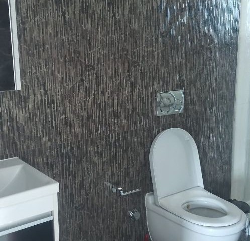 Girne Merkez'de 2+1 Havuzlu Eşyalı  Residence