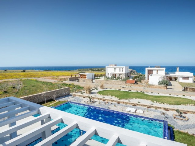 2022 PROJECT DELIVERY ! MODERN 4+1 VILLA WITH PRIVATE BAY IN ESENTEPE ** 