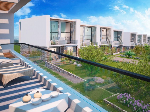 ESENTEPE'DE 2+1 DENİZ MANZARALI PENTHOUSE VE BAHÇELİ DAİRELER