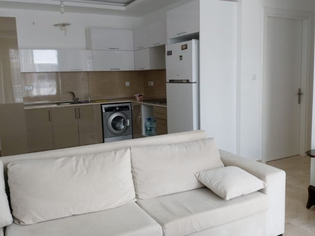 GİRNE ALSANCAK'TA 3+1  LÜX SİTEDE SIFIR SATILIK DAİRE